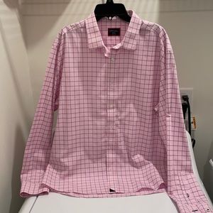 UNTUCKit Wrinkle Free Anthony Road